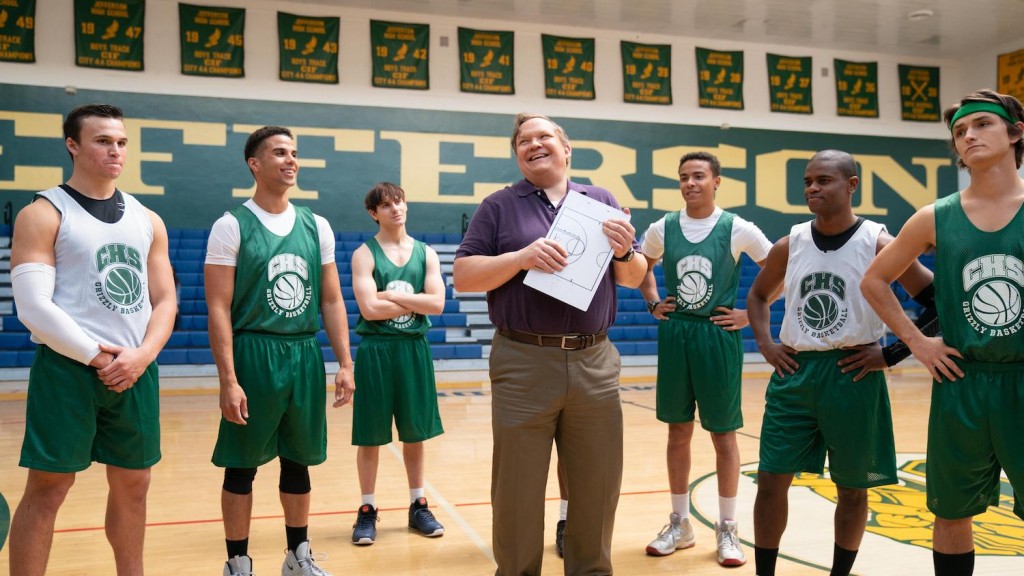 Entraînement de basketball avec le Coach Ford (Andy Richter)